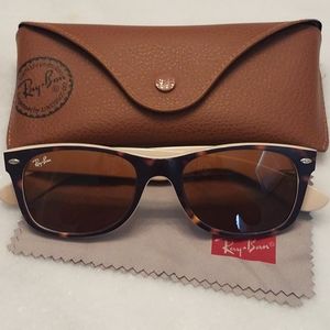 Tortoise & Cream Ray Ban New Wayfarer Never Worn!
